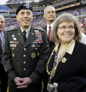 David and Holly Petraeus