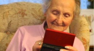 Kathleen "Kit" Connell playing Nintendo at age 100 to keep her mind active